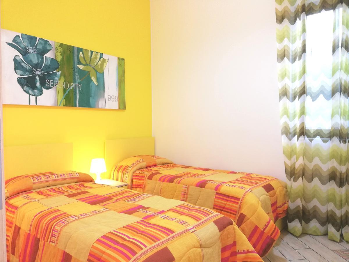 Capo D'Orlando Apartments Exteriör bild