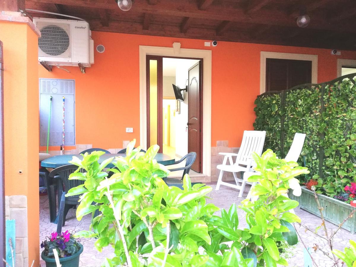 Capo D'Orlando Apartments Exteriör bild